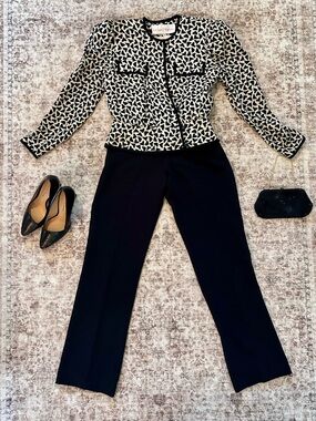 Richard Warren Black & Cream Patterned Women's Blazer